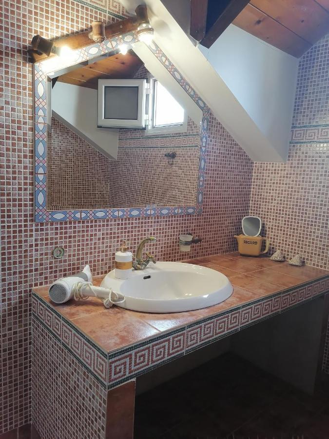 Suite In Front Of The Sea Nea Thesi ภายนอก รูปภาพ